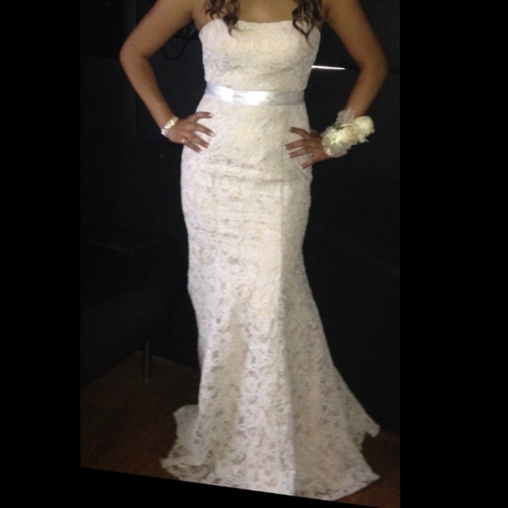 La Femme Lace Mermaid Dress